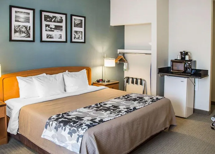 Sleep Inn & Suites Davenport - Quad Cities
